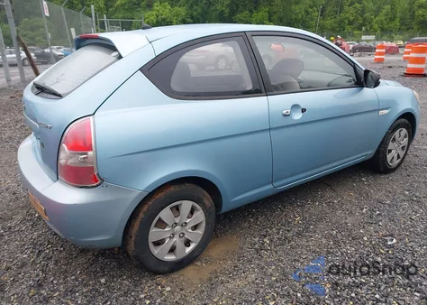2010 Hyundai Accent Gs z USA, uszkodzony, nr VIN KMHCM3AC9AU178779